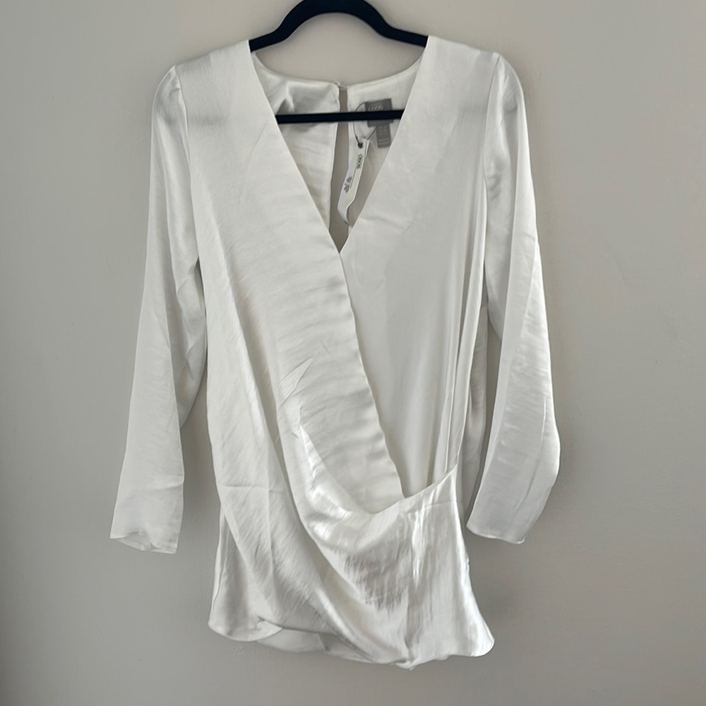 NEVER WORN TAGS ATTACHED white satin mini